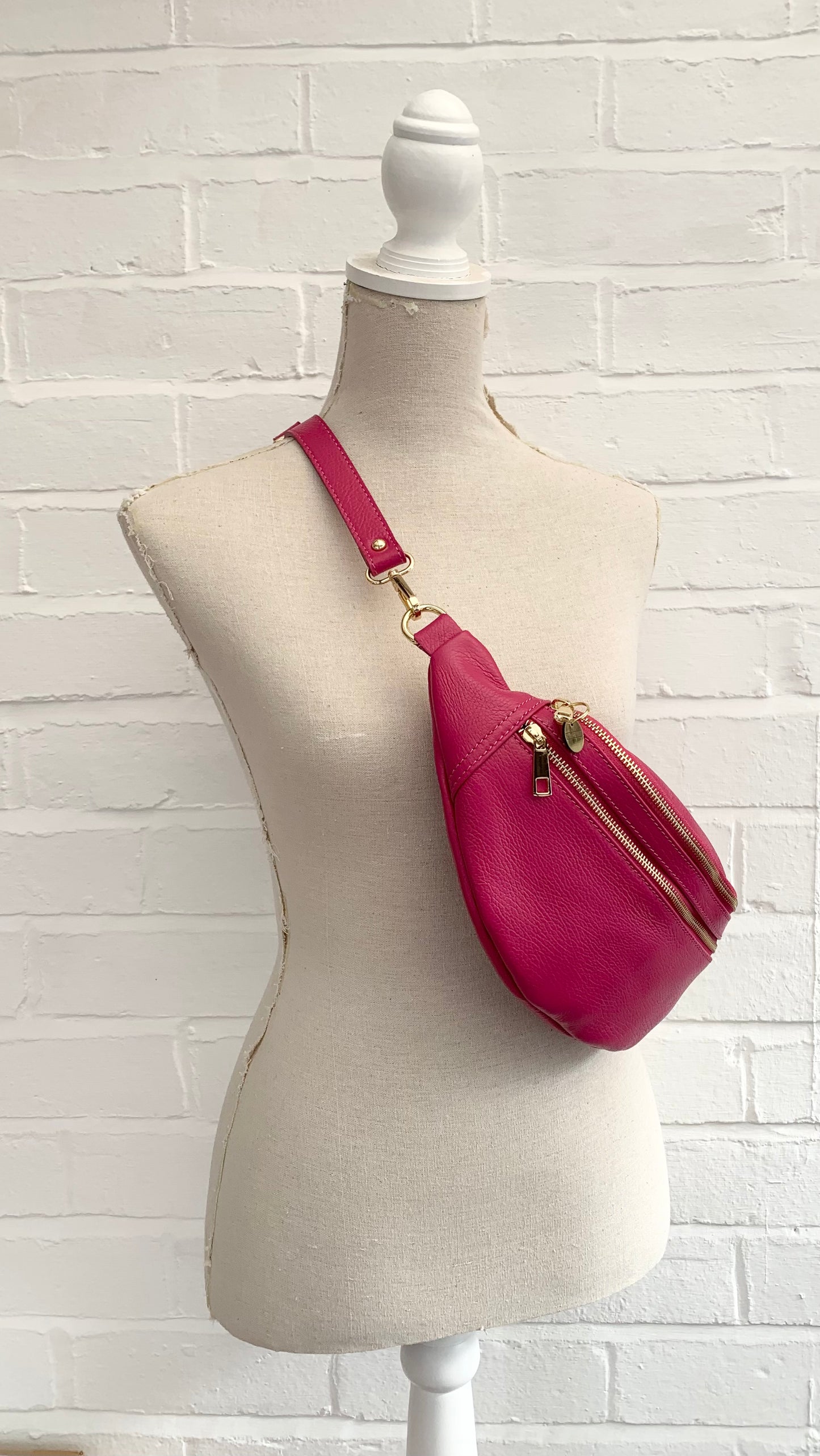 Fuchsia Leather Bag - Cecilia