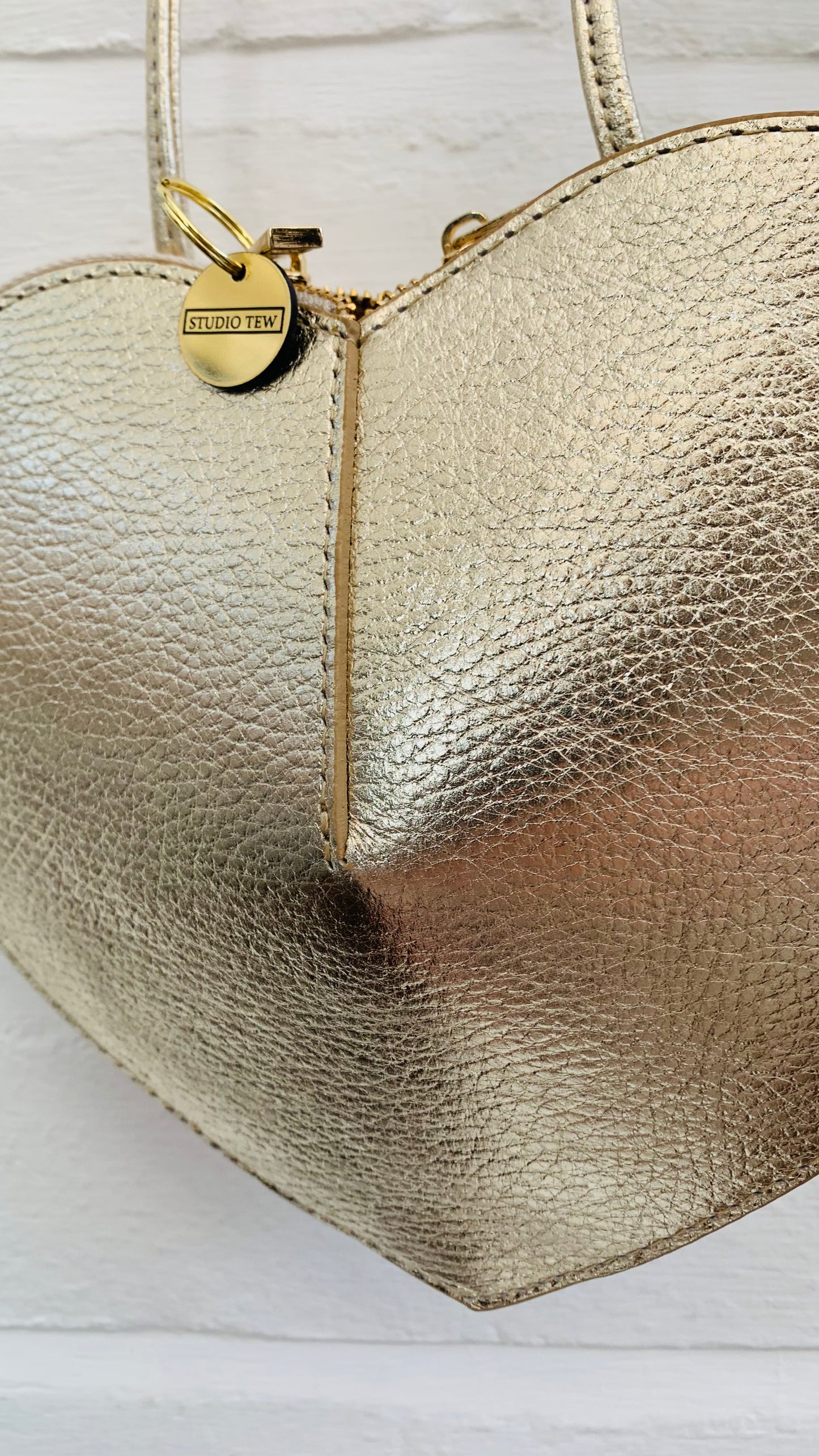 Gold Love Heart Leather Bag - Amour