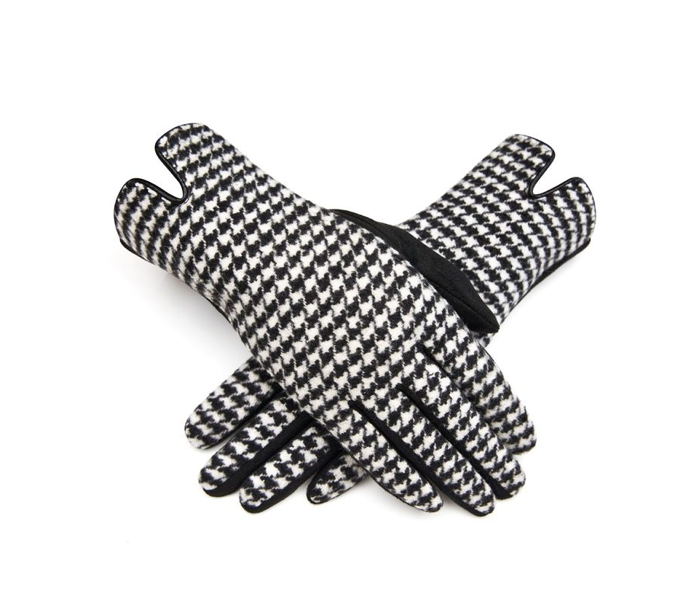 Dogtooth Gloves