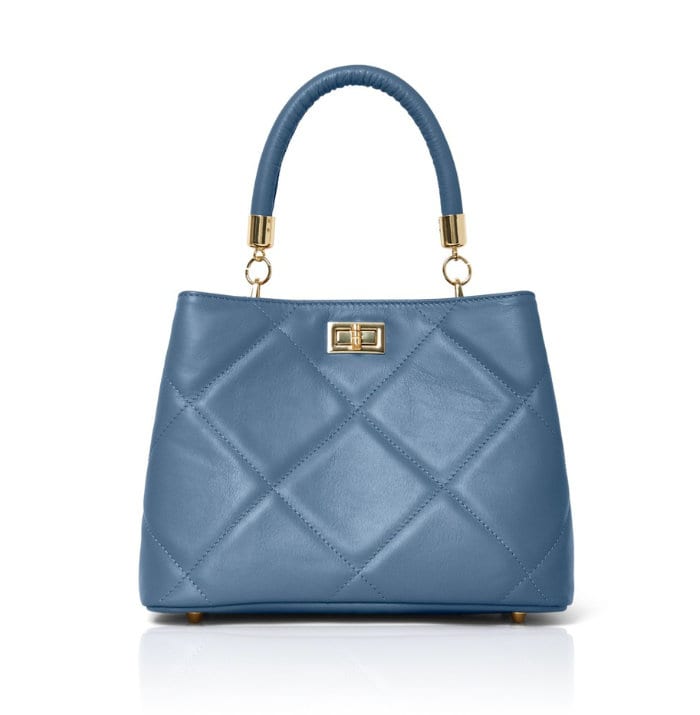 Blaue Ledertasche mit Rautensteppung