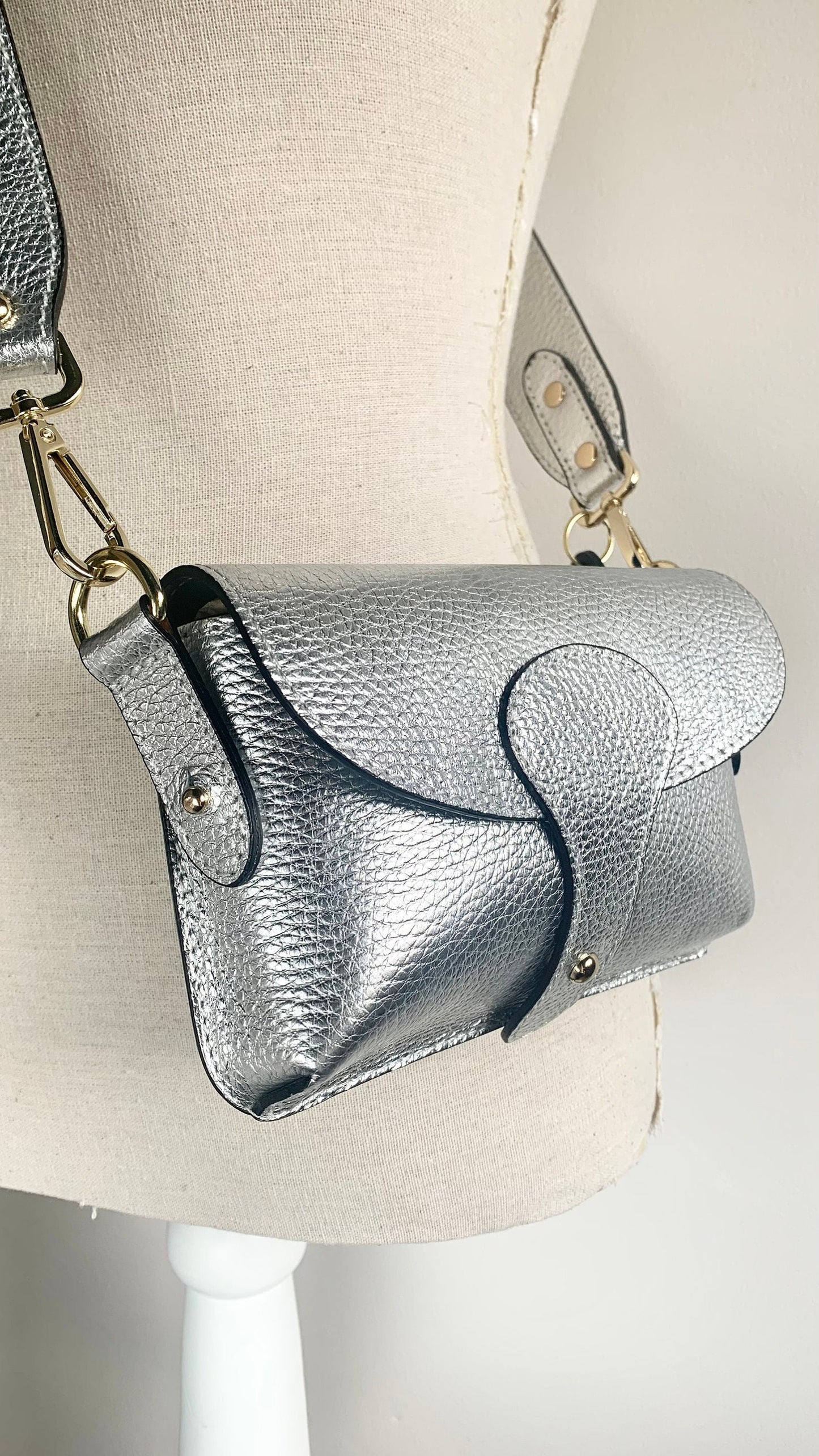 Silver Leather Compact Crossbody Bag - Vogue